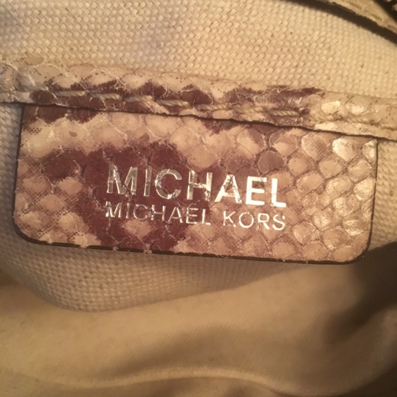 Michael Kors Python handbag - Picture 6 of 8